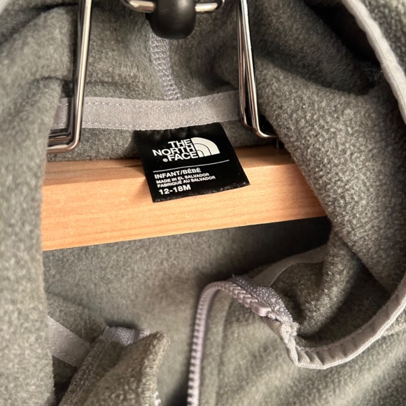 THE NORTH FACE Infant Glacier Full Zip Hoodie - Picture 3 of 3